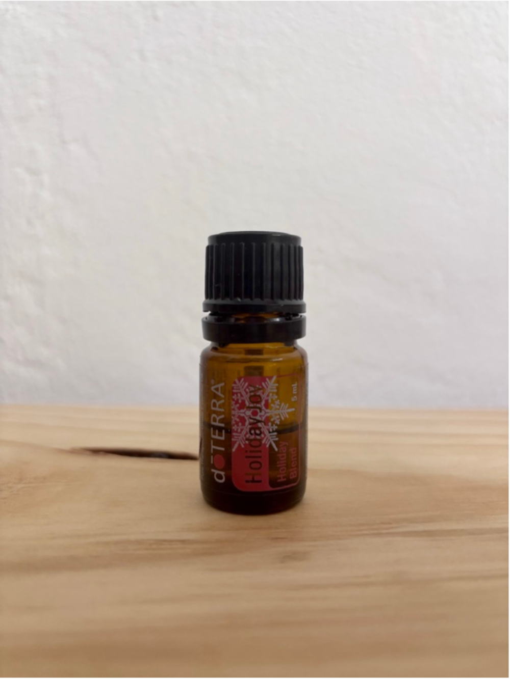 DoTerra Holiday Blend essential Oil One Size Brown 5mL